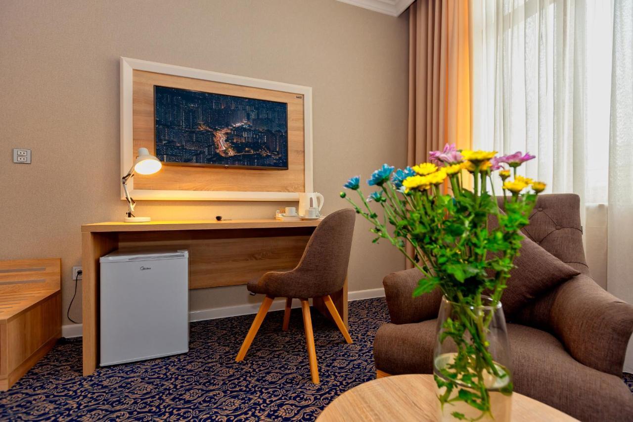 Golden City Hotel Baku Exterior photo