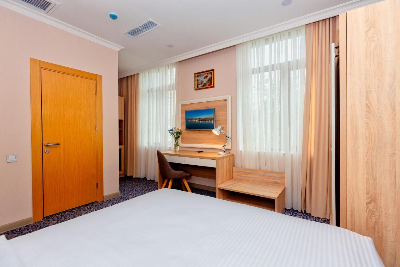 Golden City Hotel Baku Exterior photo