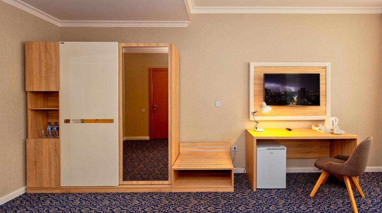 Golden City Hotel Baku Exterior photo